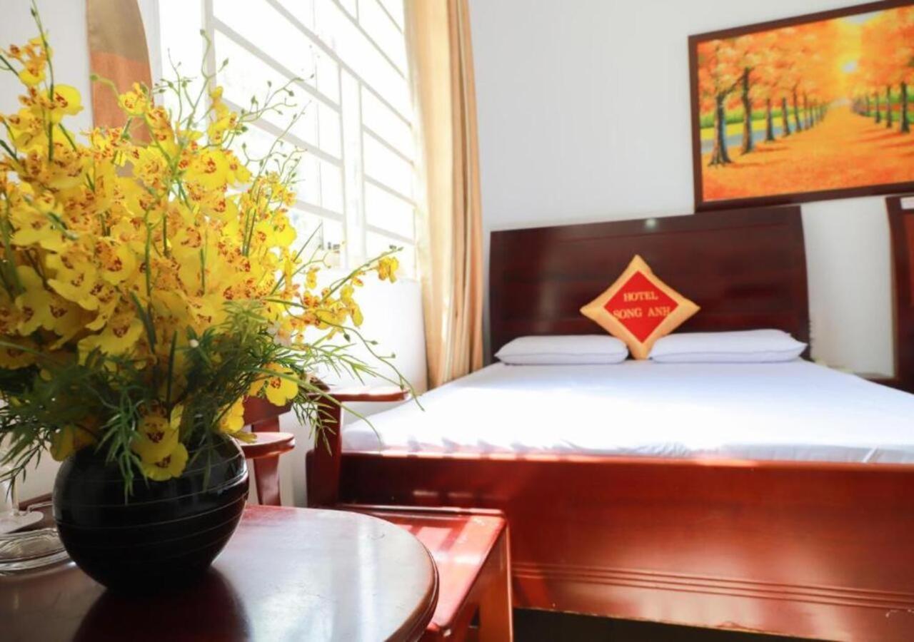 Khach San Song Anh Hotell Ho Chi Minh-staden Exteriör bild